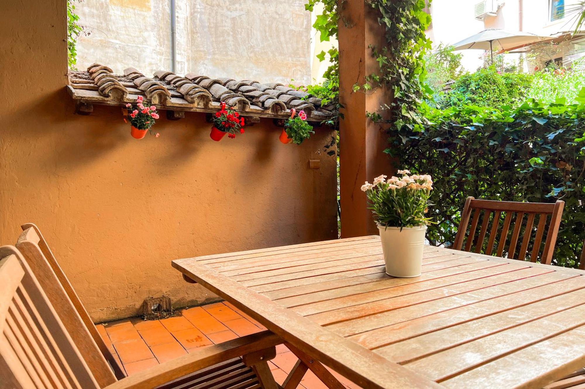 Luxury House & Secret Garden - Strategic Location, 100M To Metro B Leilighet Roma Eksteriør bilde